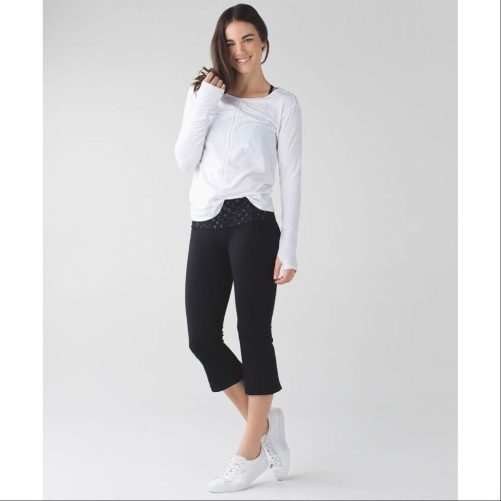 Lululemon Gather & Crow Crop II
